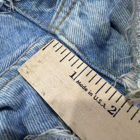 Levis 501 Shorts Womens 31 Light Wash Button Fly Cutoff Distressed High Rise - Picture 8 of 9